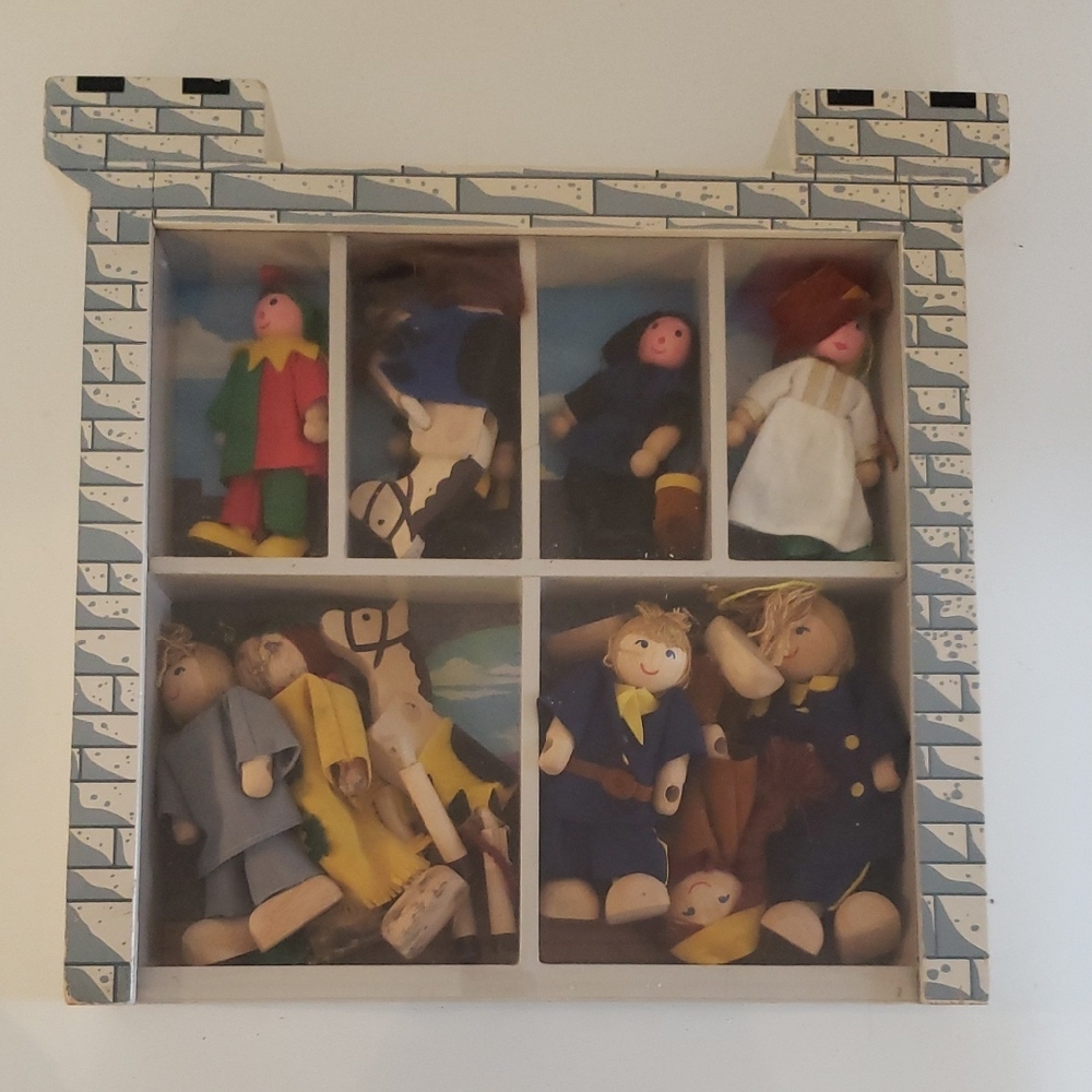 Melissa & Doug Castle play set